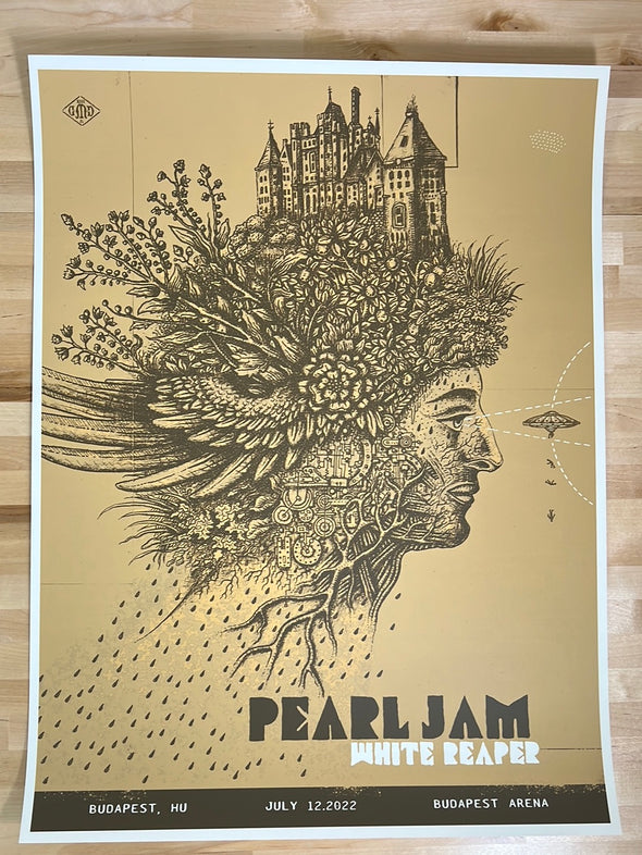 Pearl Jam  - 2022 Daniel Diaz poster Budapest, HUN